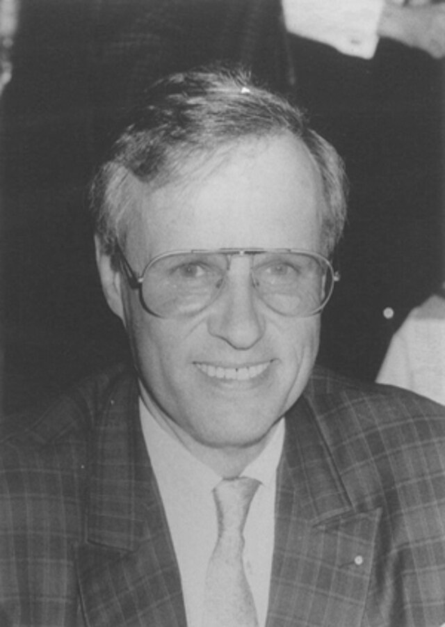 Prof. Dr. med. Arnold